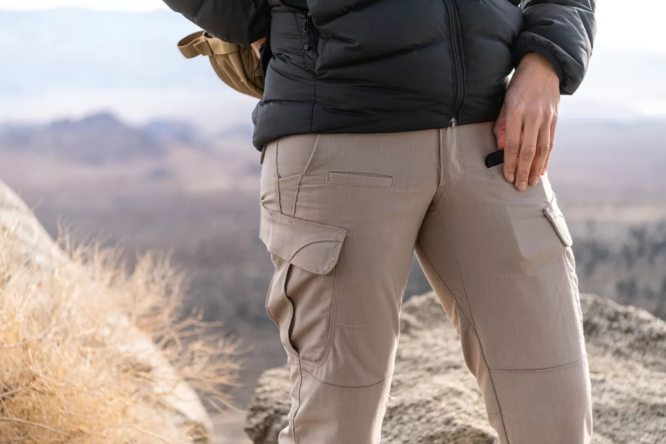 5.11 Tactical on X: The protection of pants with the freedom of shorts—our  new Decoy Convertible Pant gives you the best of both worlds. Durable  mechanical stretch fabric with an 8-pocket design